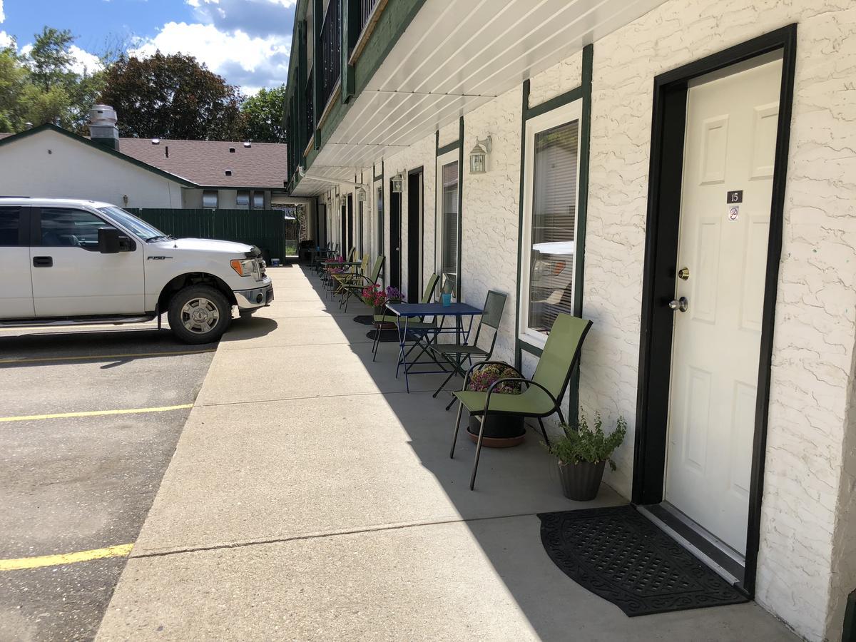 Chase Country Inn Esterno foto