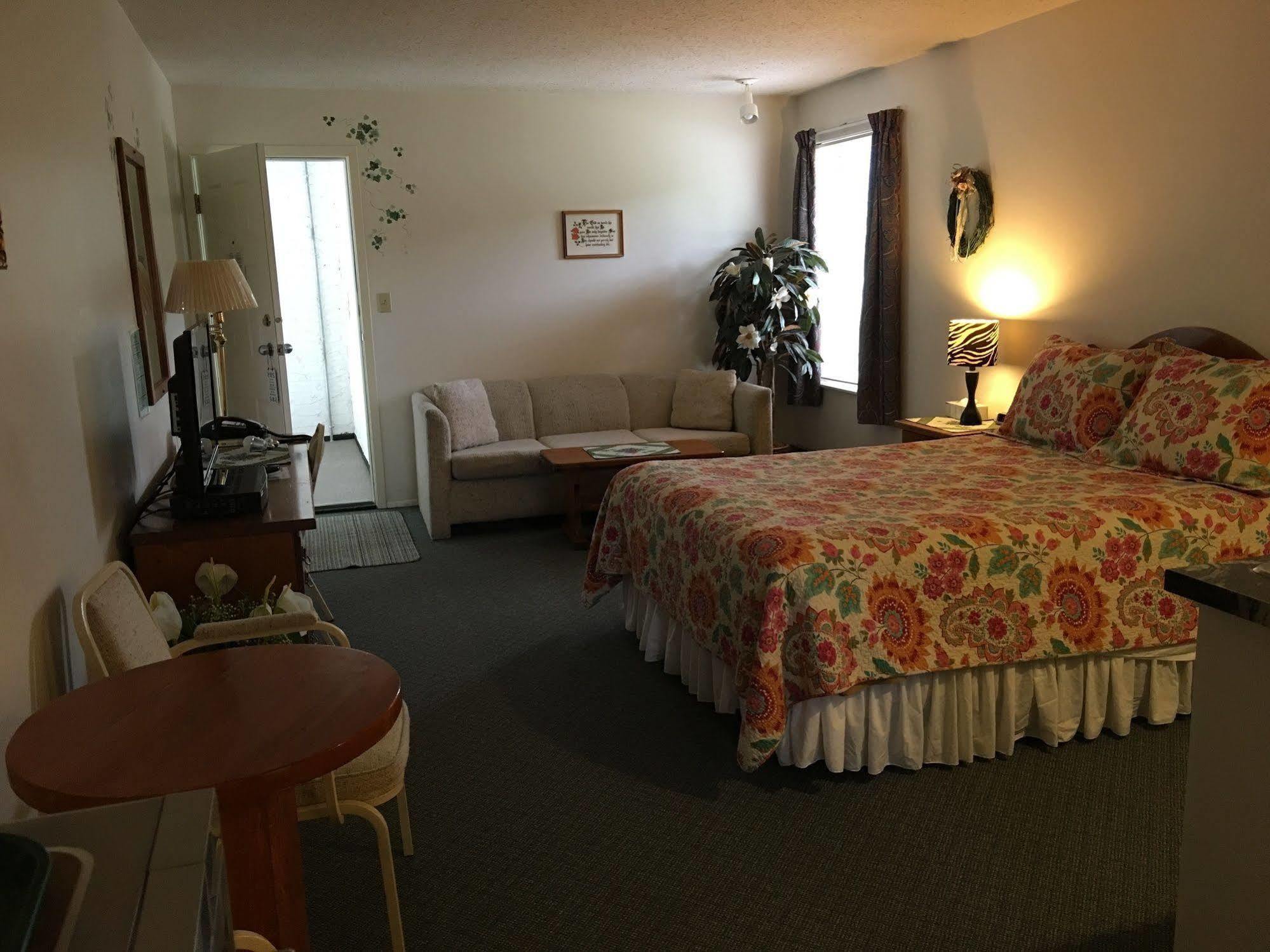 Chase Country Inn Esterno foto